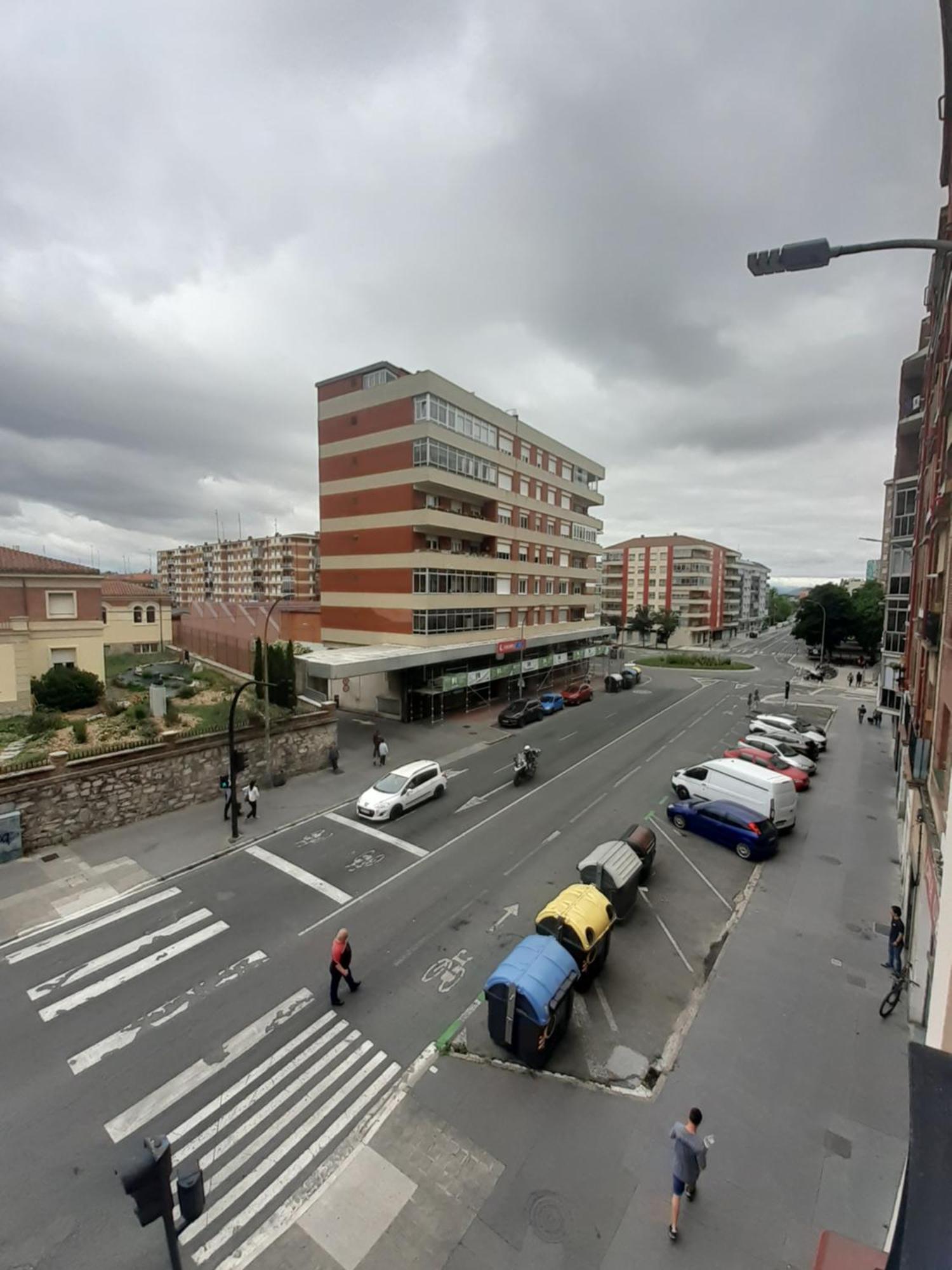 Moderno, Centrico. Perfecto Para Familias. Vitoria-Gasteiz Exterior foto